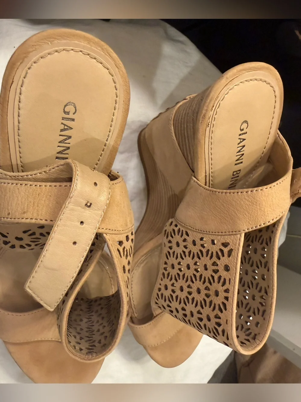 Gianni Bini Tan Leather Laser Cut Wedge Sandals Size 8.5